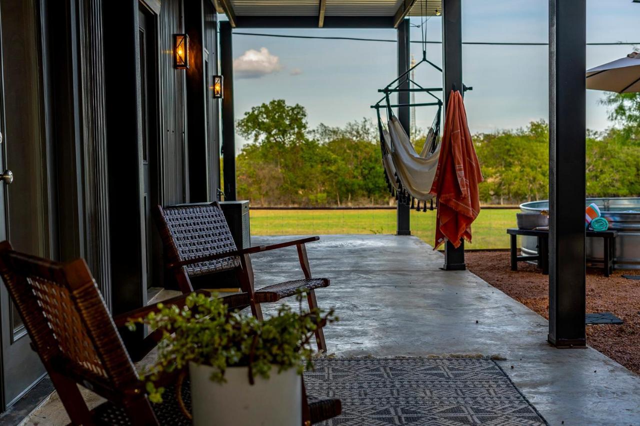 弗雷德里克斯堡Container Haus Pet Friendly With Cowboy Pool别墅 外观 照片