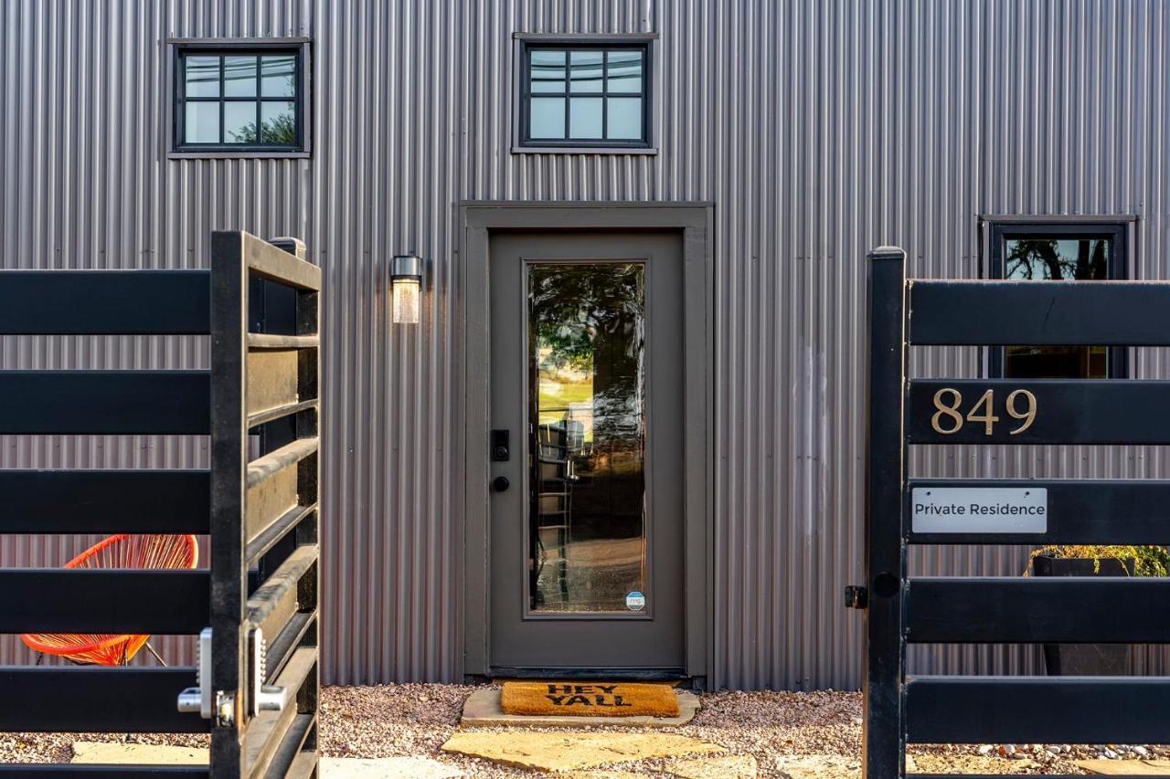 弗雷德里克斯堡Container Haus Pet Friendly With Cowboy Pool别墅 外观 照片